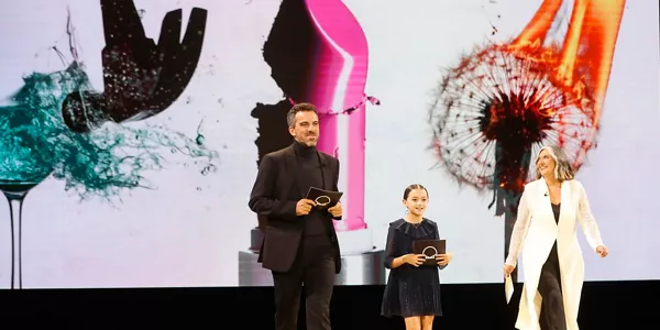 Kepa Errasti, Sofia Otero y Ane Gabarain. Foto: EFE