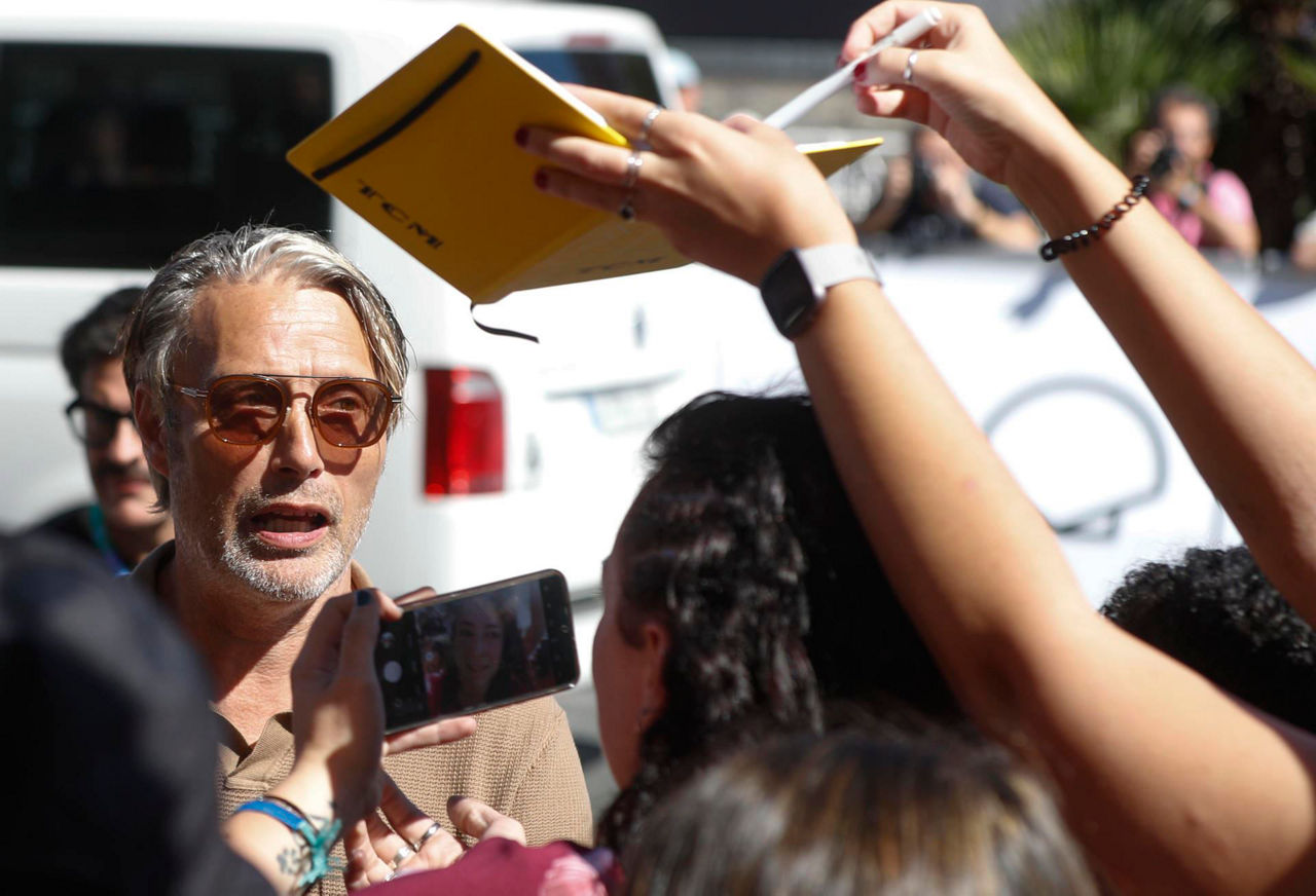 Mads Mikkelsen