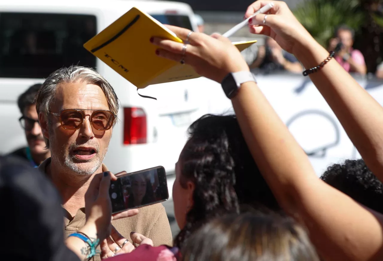 Mads Mikkelsen