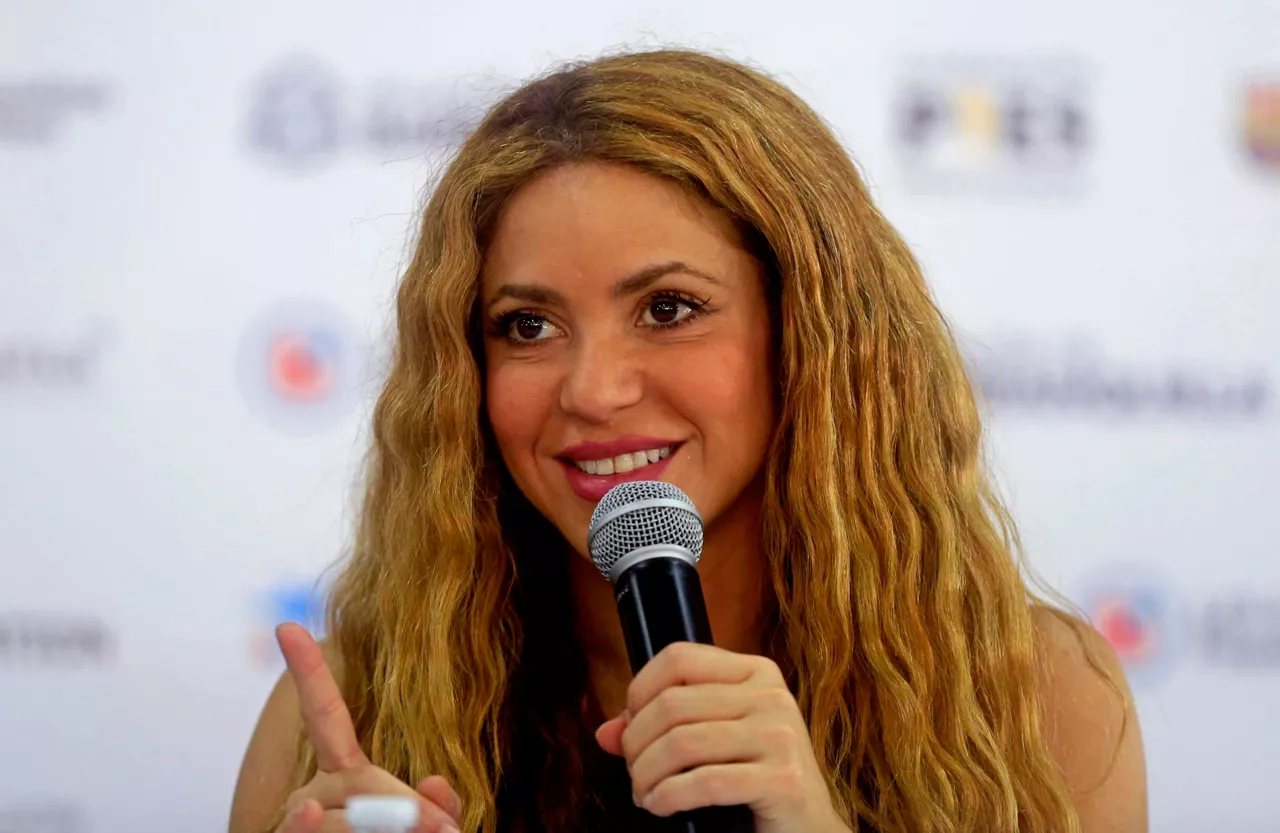 shakira efe