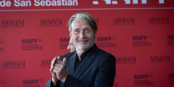 Mads Mikkelsen (Efe)