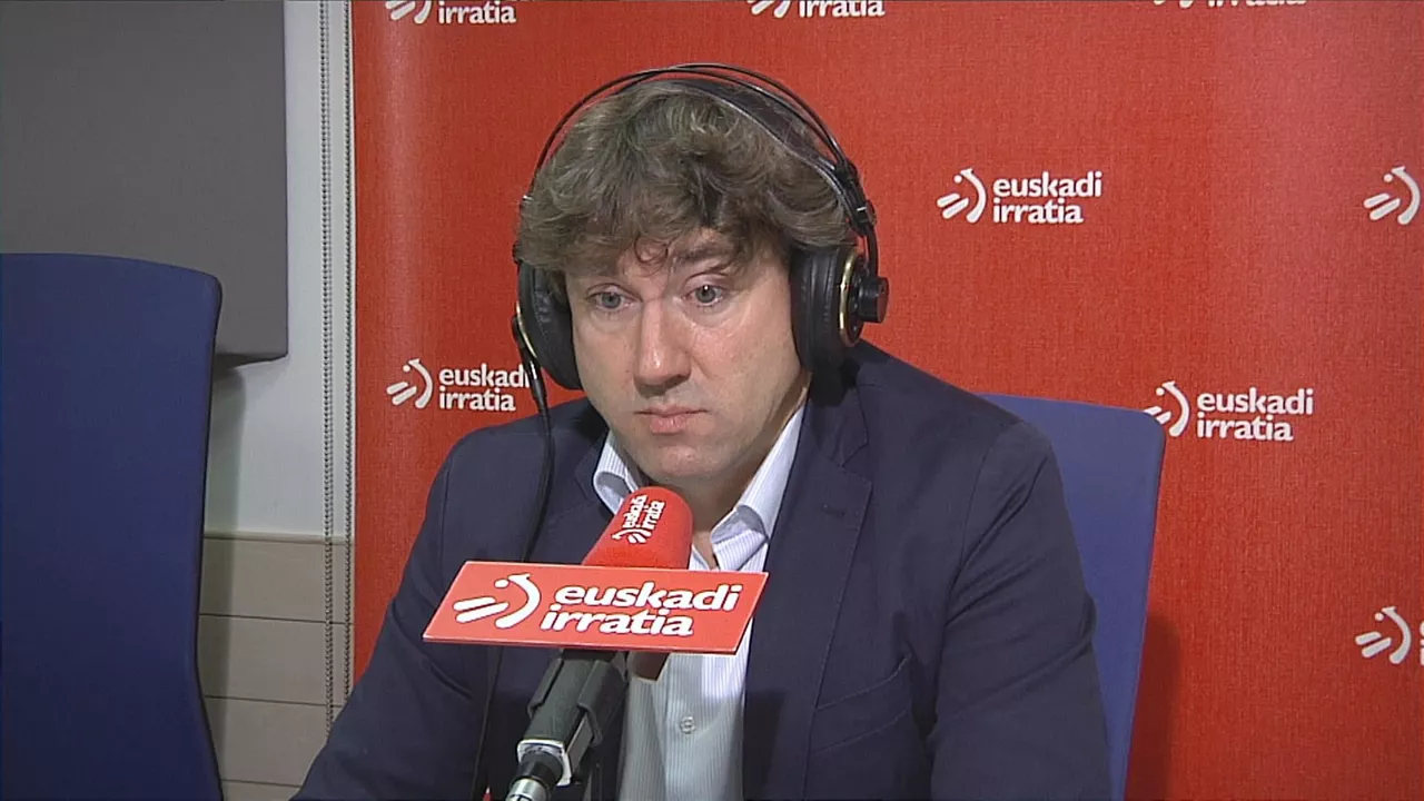 Eneko Anueza, PSE-EEren idazkari nagusia Faktorian.
