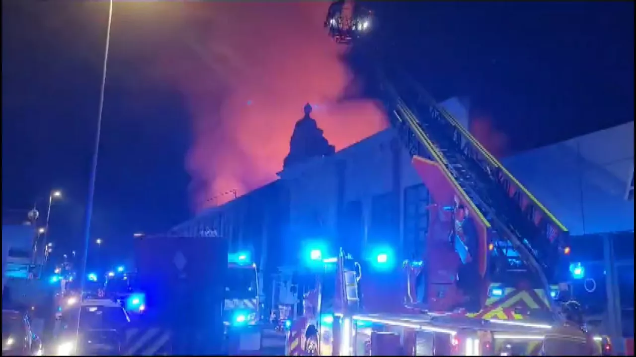 20231001120427_incendio-discoteca-murcia_
