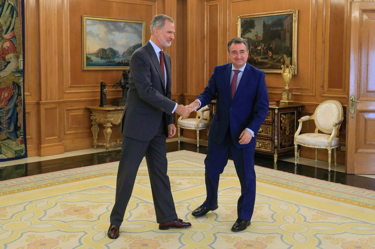 felipe vi aitor esteban investidura