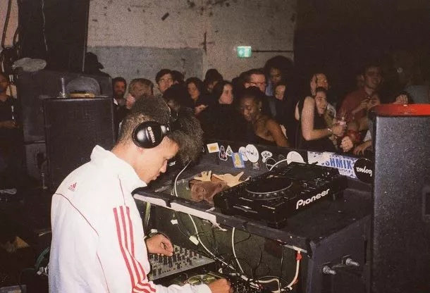 1980ko rave bat, Manchesterren