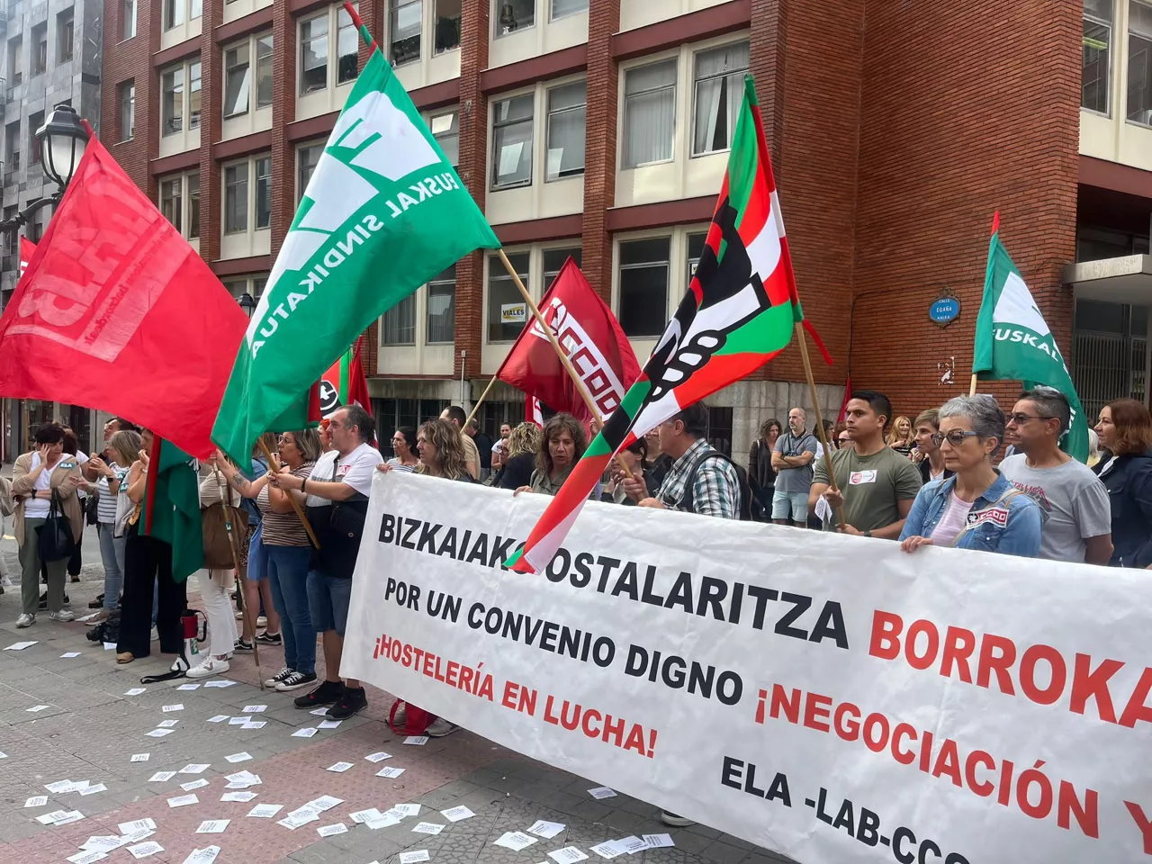 hosteleria-bizkaia-huelga-concentracion greba ostalaritza bizkaia elkarretaratzea-eitb