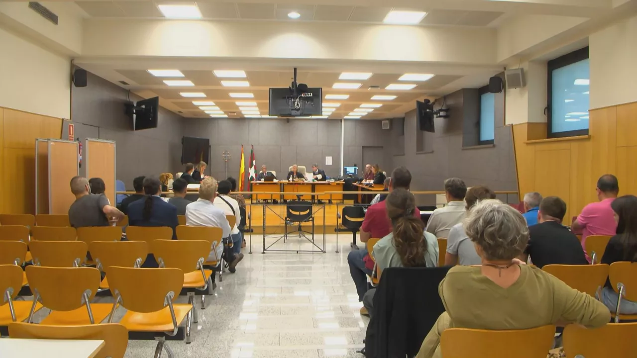 20231004114754_juicio-ertzaintza-getxo_