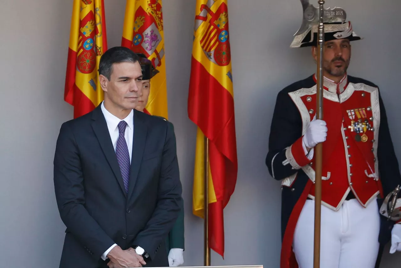 pedro sanchez desfile 12 de octubre