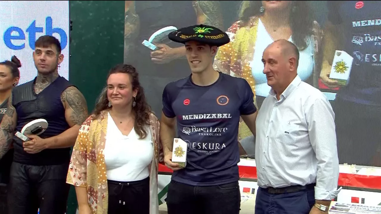 20231012152959_julen-alberdi-aizkolariak_