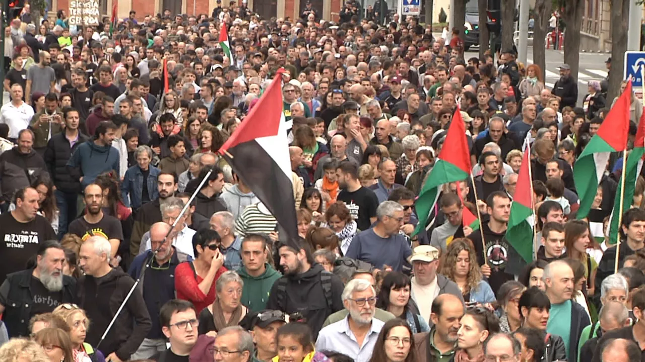 20231014152543_manifestacion-pamplona-palestina_