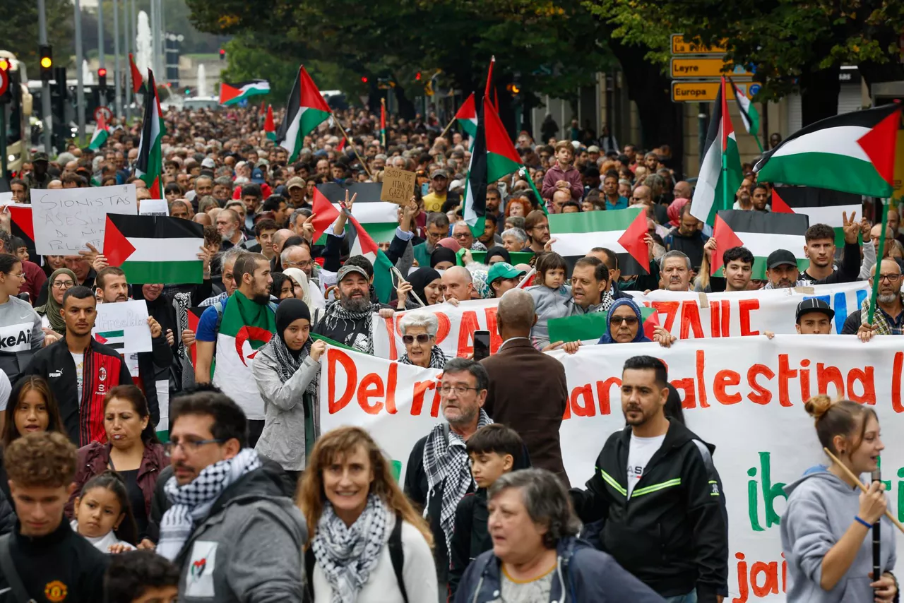 manifestacion-pamplona-manifestazioa-iruñea-palestina-efe