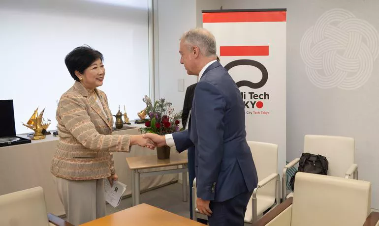 lehendakari-urkullu-Yuriko-Koike-Gobernadora-tokyo-irekia