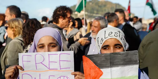 Palestinaren aldeko manifestazioa Donostian. Argazkia: EFE