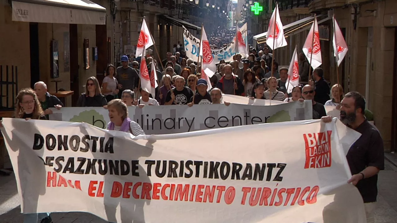 20231022165219_manifestacion-turismo-donostia_