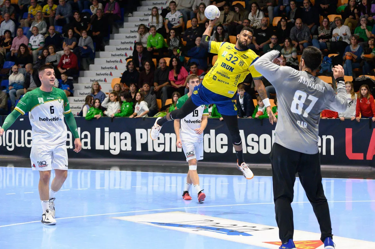 Anaitasuna vs Bidasoa-Irun. Foto: @AnaitasunaBM