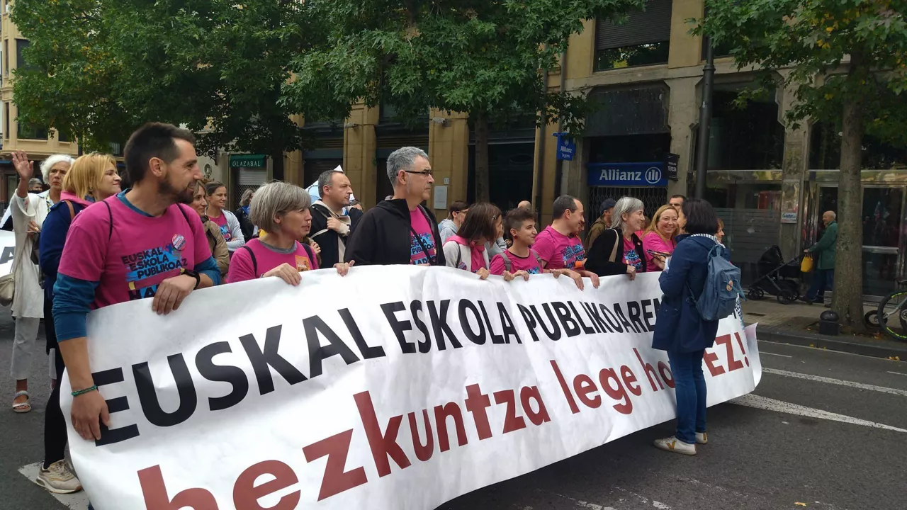 donostia eskola publikoa manifestazioa