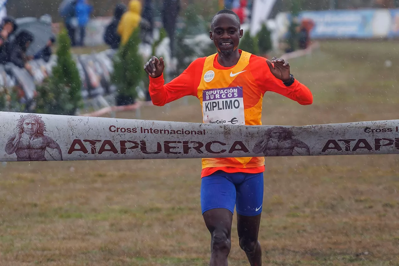 Jacob_Kiplimo_cross_atapuerca_EFE