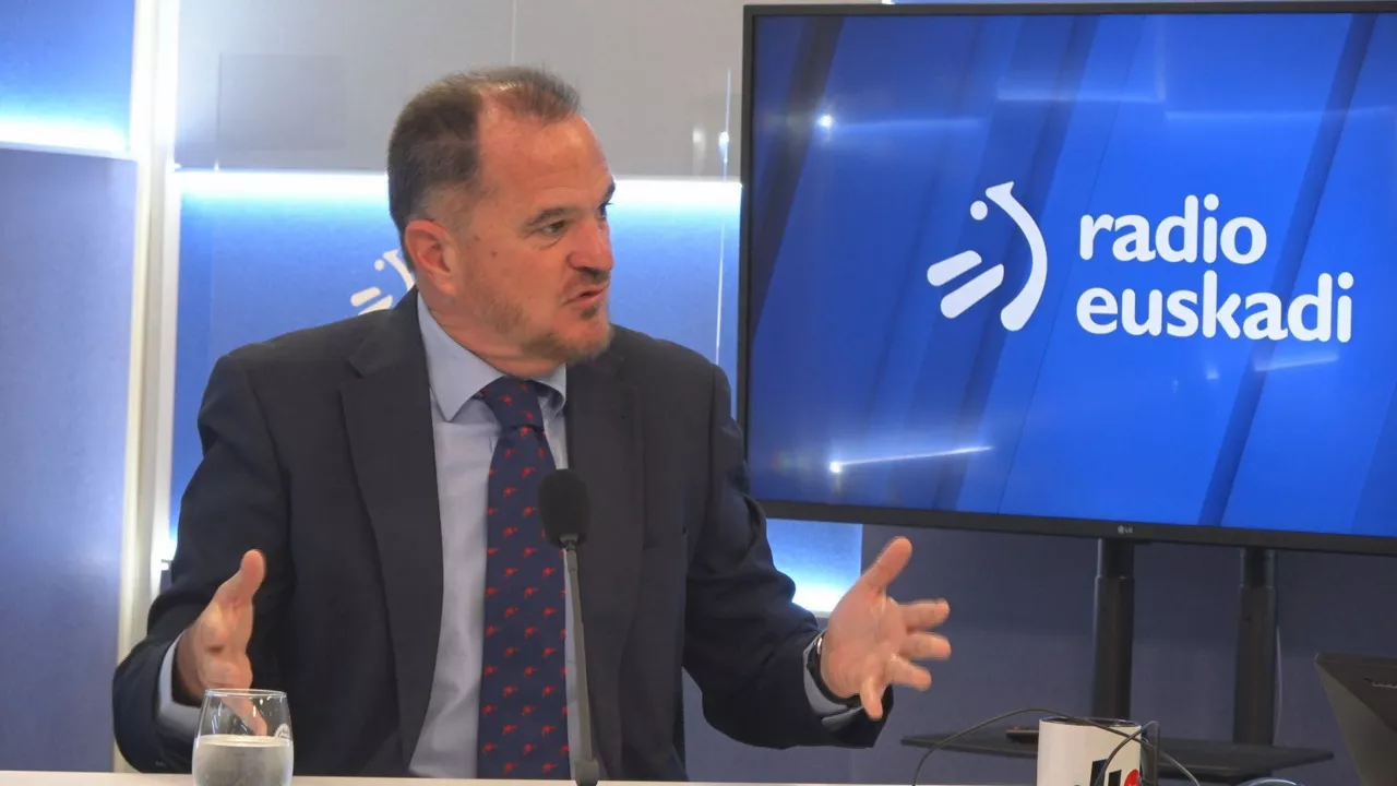 Carlos Iturgaiz (PP), en Radio Euskadi