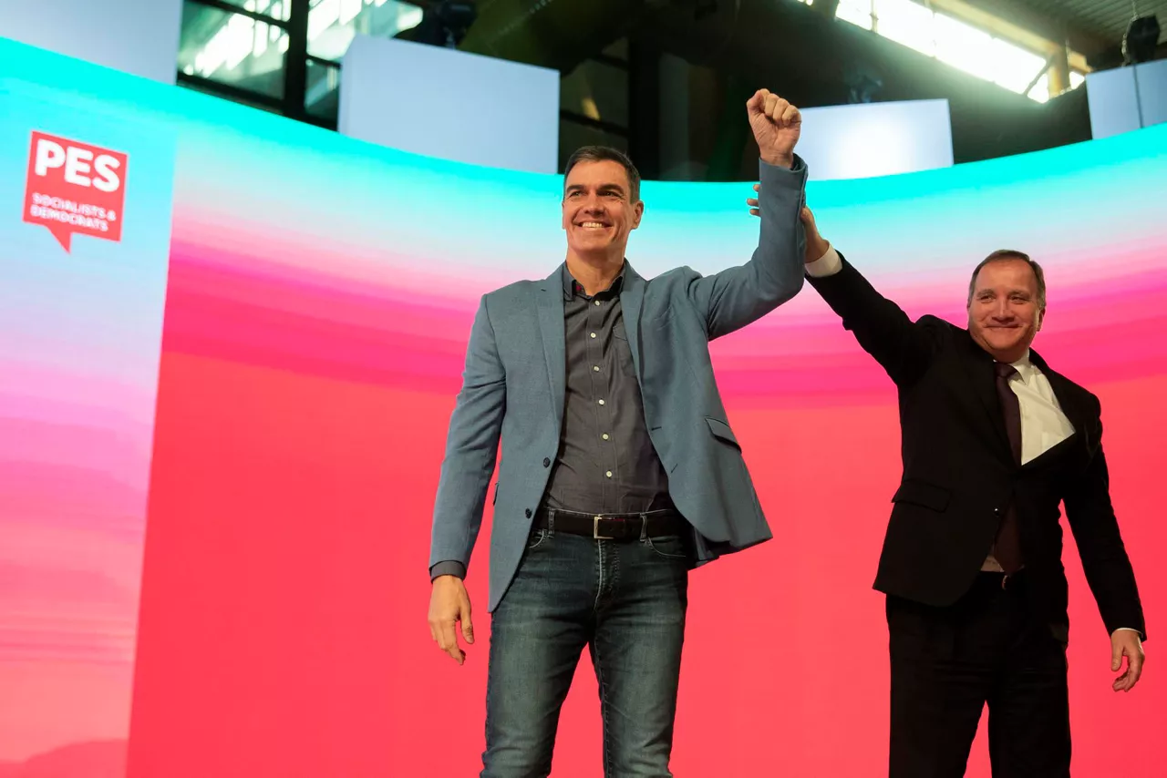 Sánchez y Lofven, en el Congreso del Parido Socialista Europeo. Foto: Efe