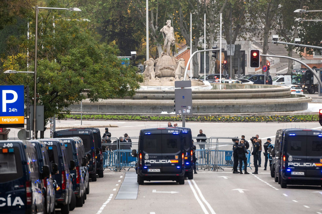 congreso de los diputados diputatuen kongresua seguridad segurtasuna pedro sanchez investidura inbestidura efe