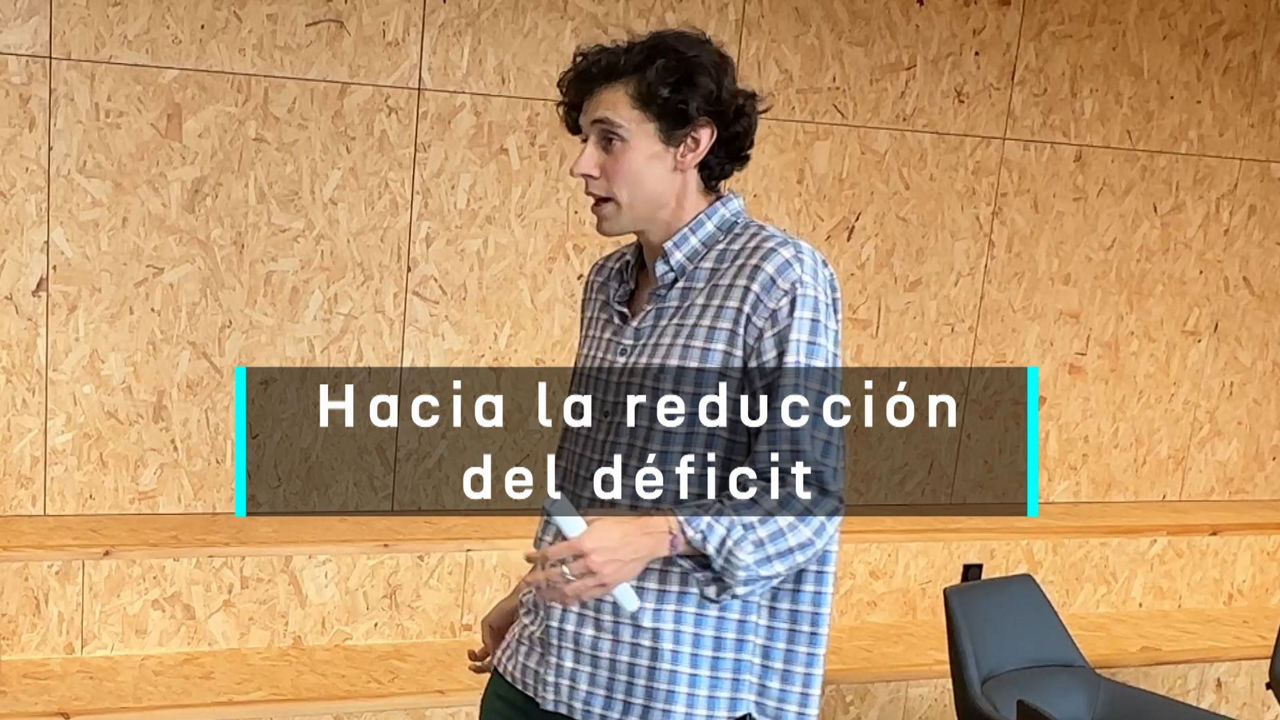 20231115135526_ander-iparraguirre-economista-deficit_
