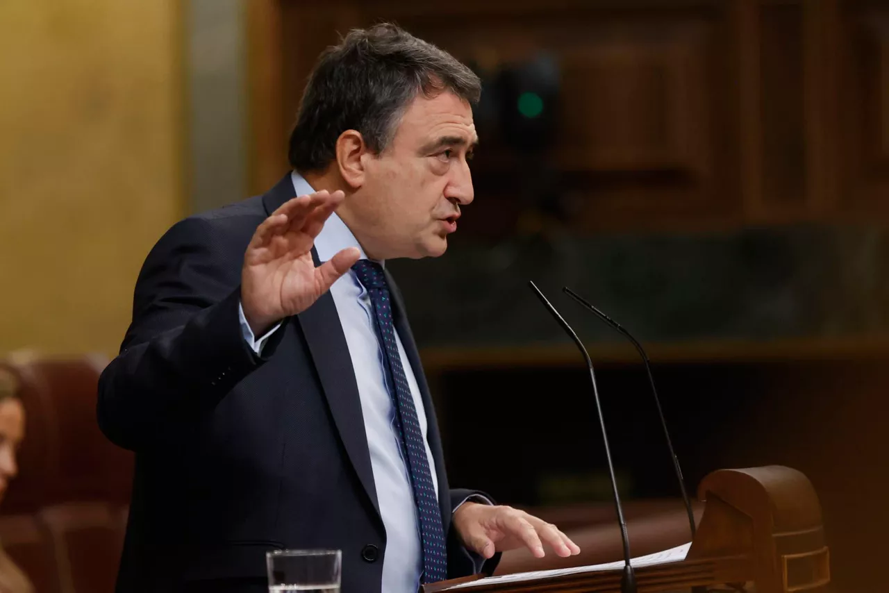 aitor esteban investidura efe