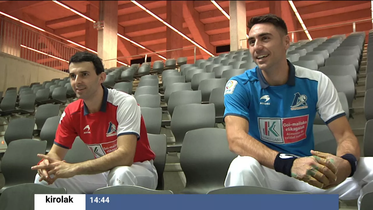 Altuna III.a eta Etxeberria, material aukeraketan