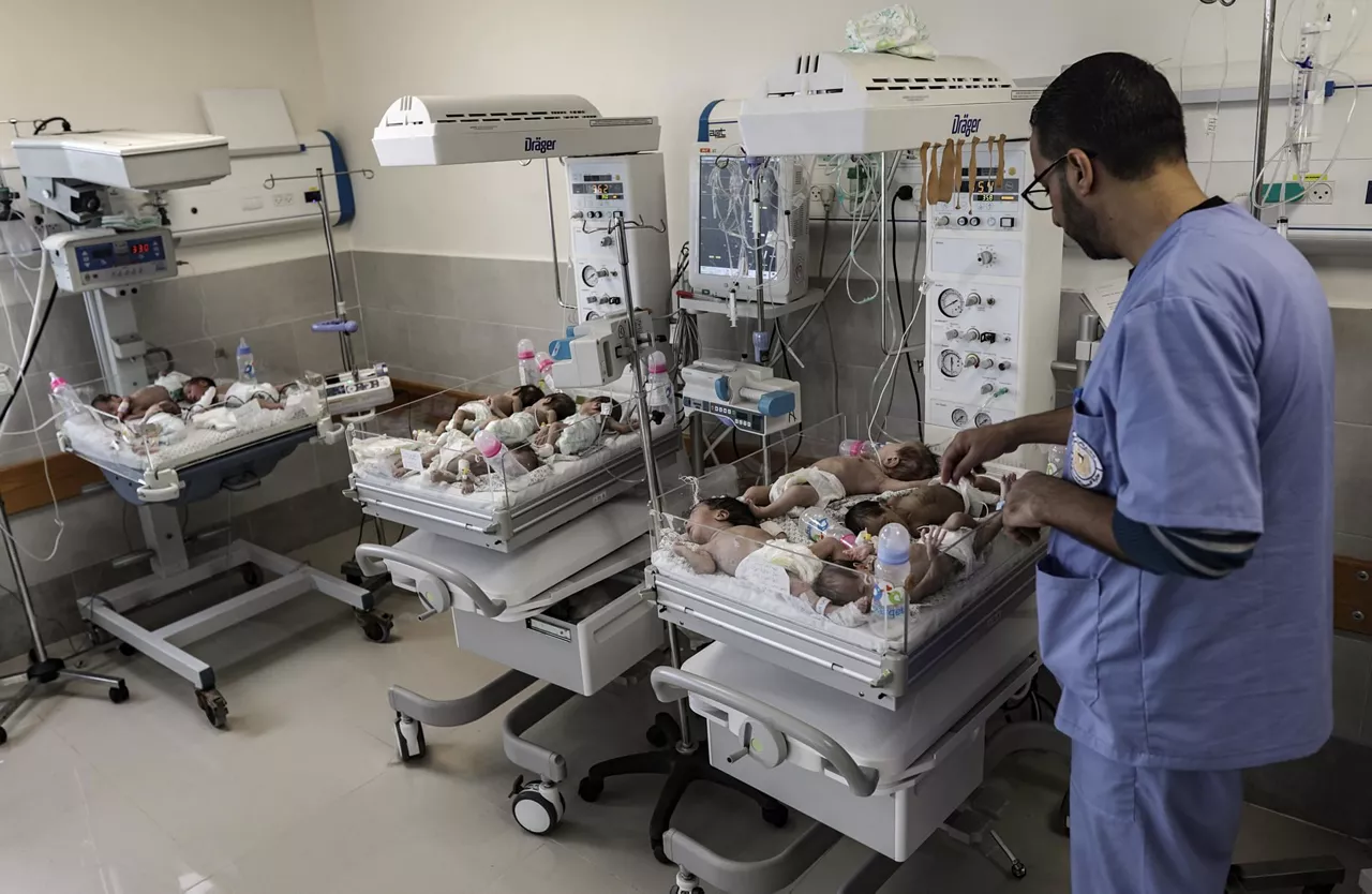 bebes-prematuros-Gaza-Egipto-efe