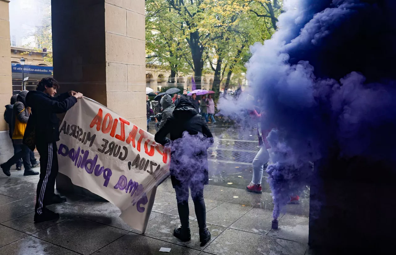 Azaroaren 30eko greba orokor feminista, Donostian