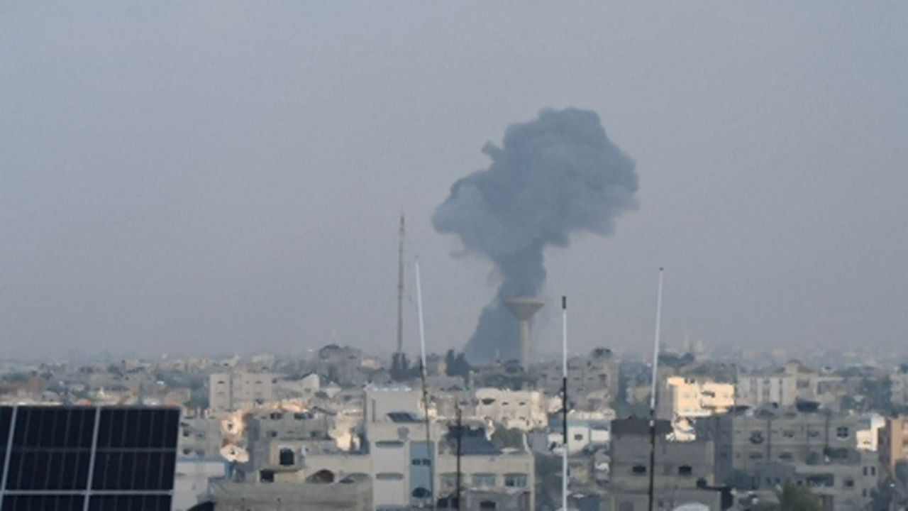 20231201124117_gaza-israel-bonbardaketa_