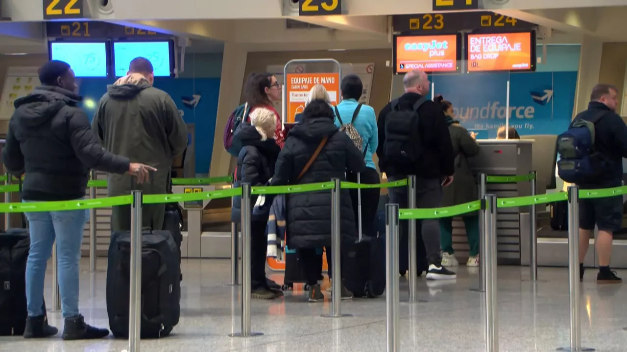 20231205094429_aeropuerto-de-bilbao_