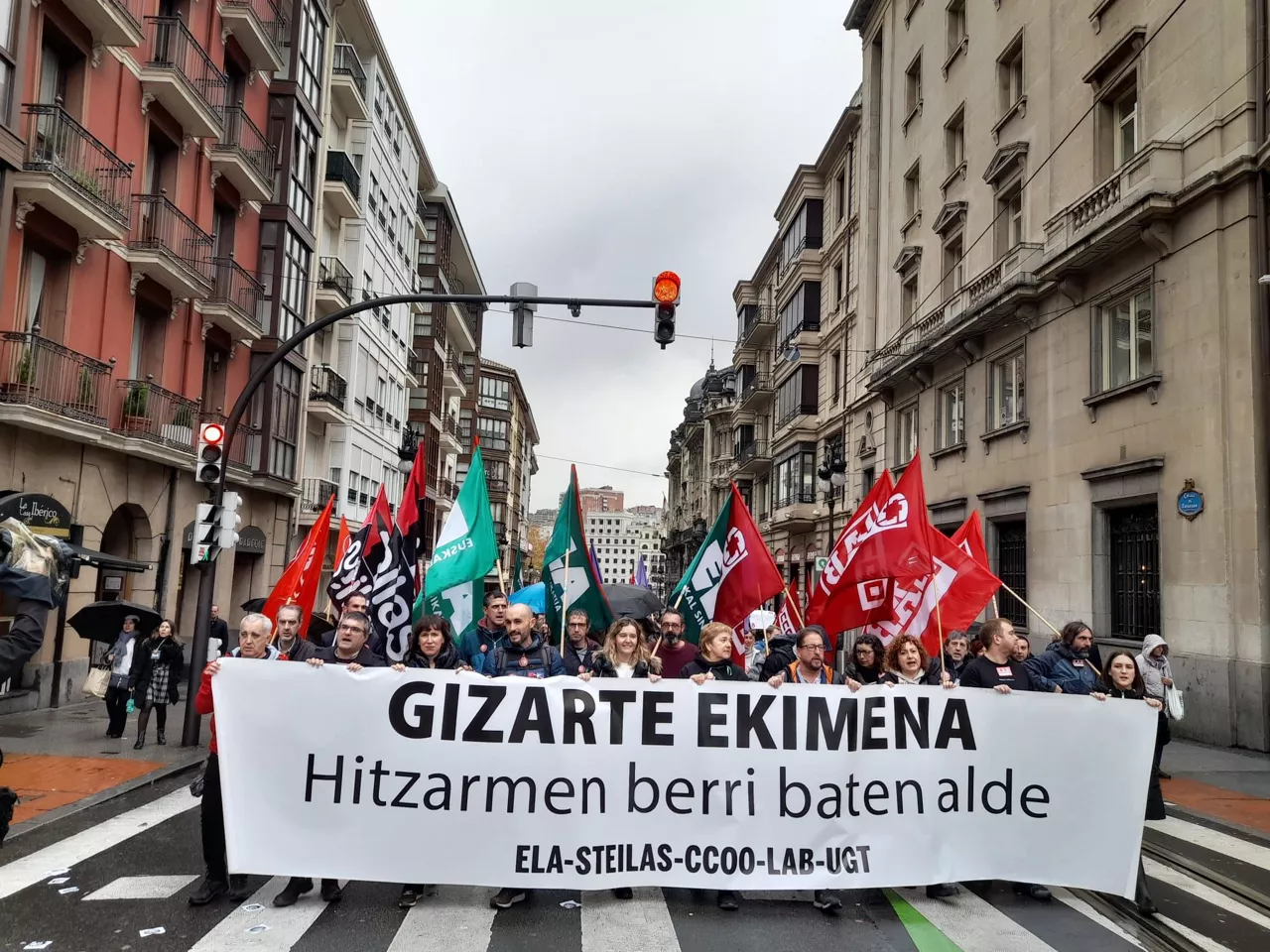 Itunpeko ikastetxeak greba