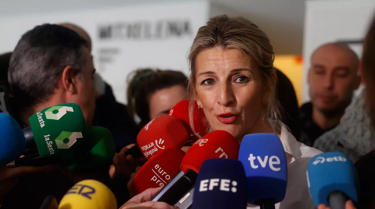 Yolanda Diaz se reune con agentes sociales