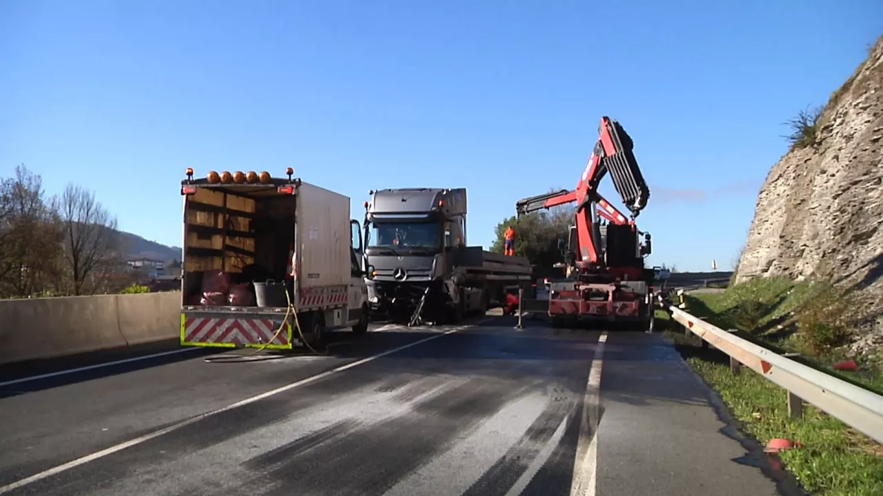 20231218141858_accidente-renteria_