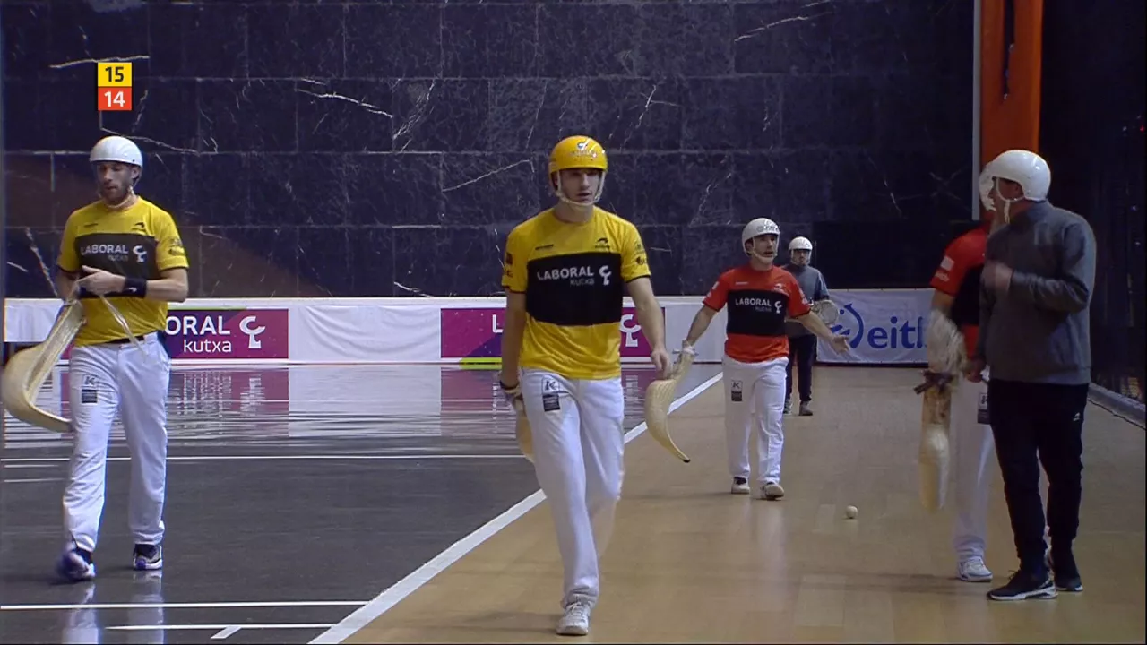 20231219161149_johanlopez-bikoteak-bere-egin-du-eusko-label-winter-serieseko-finalerdietarako-txartela_