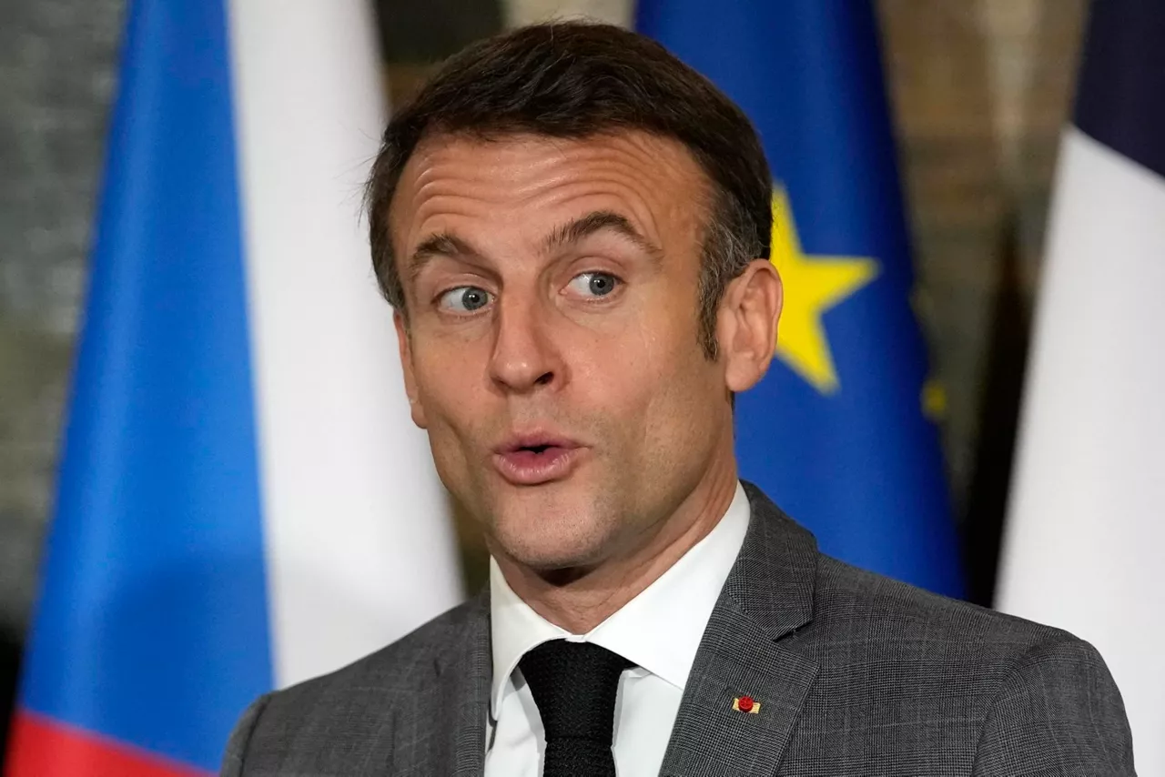 Emmanuel-Macron-fefe