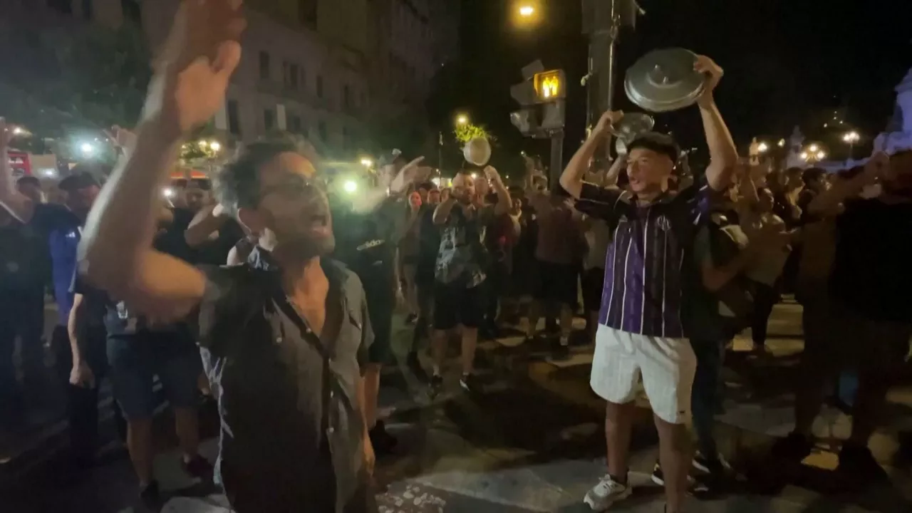 20231223090638_argentina-protestak-buenos-aires_