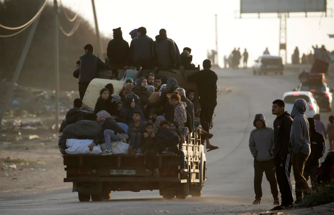 gaza-Al-Nuseirat-Al-Bureij-campos-refugiados-evacuan-lugar-efe