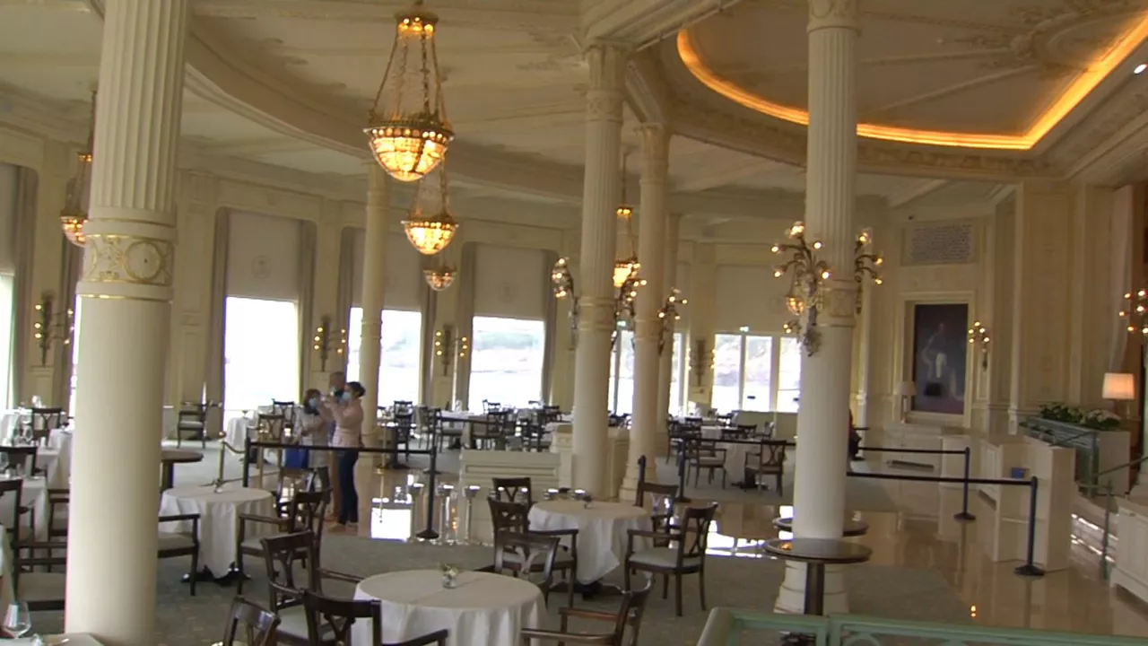 20231230185125_hotel-du-palais_