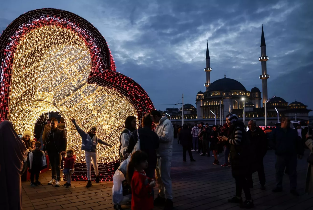 Istanbul EFE