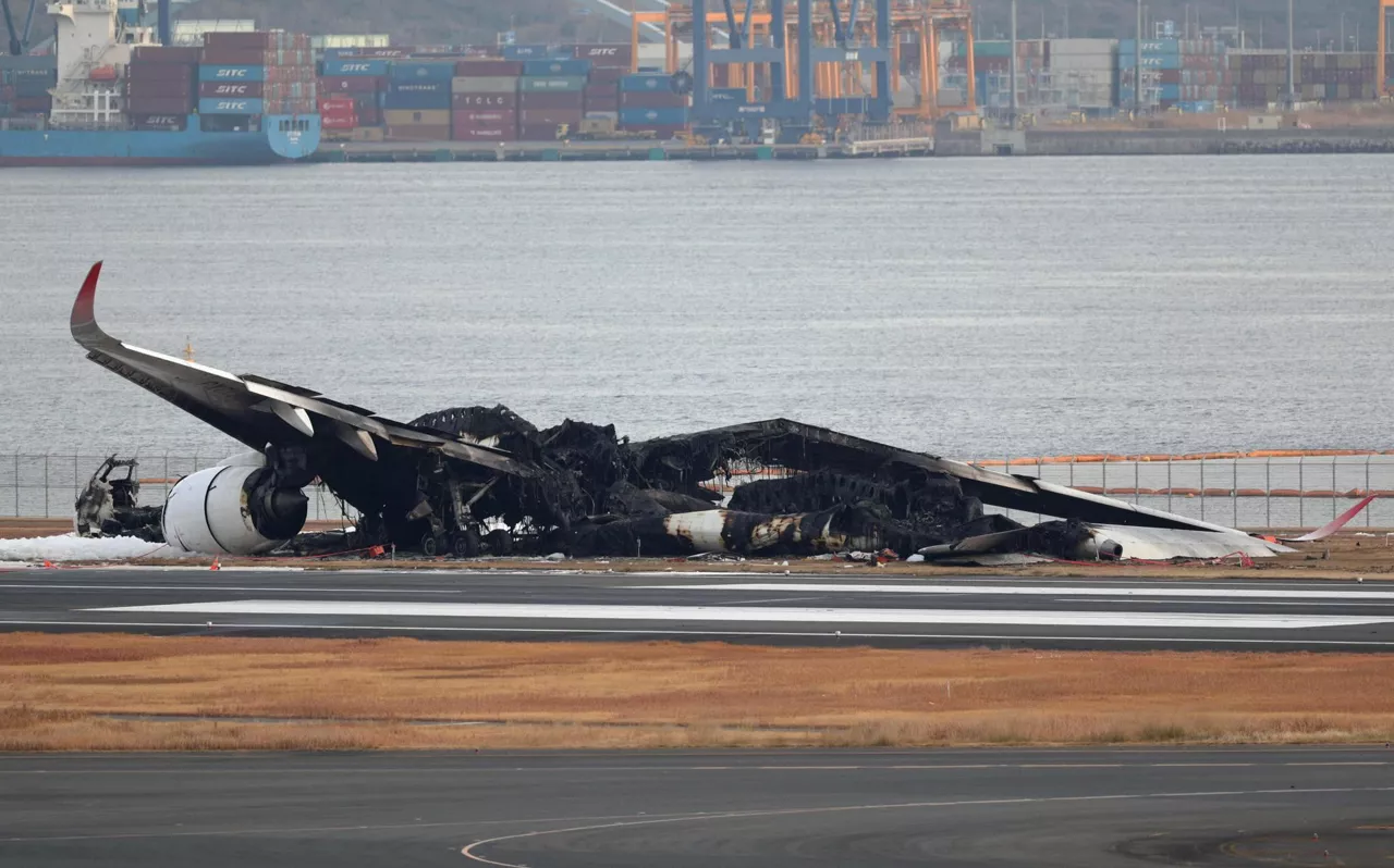 avion accidente japon japonia istripua hegazkina efe