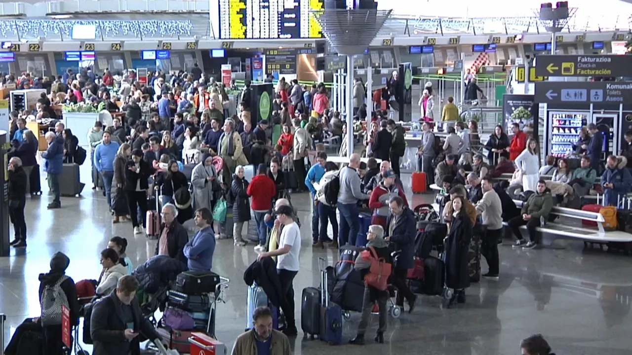 20240105125746_colas-en-aeropuerto-de-loiu_