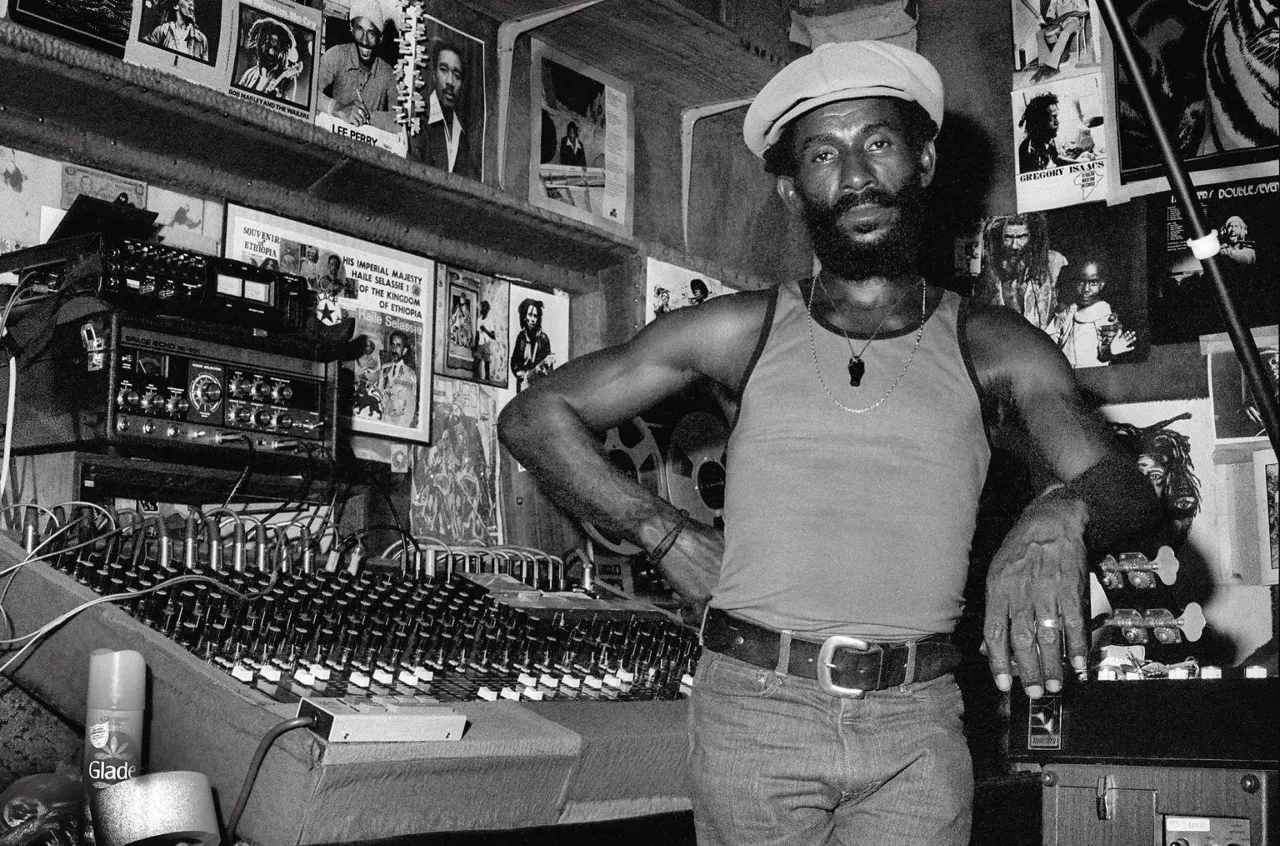Monográfico sobre Lee Scratch Perry, visionario productor jamaicano