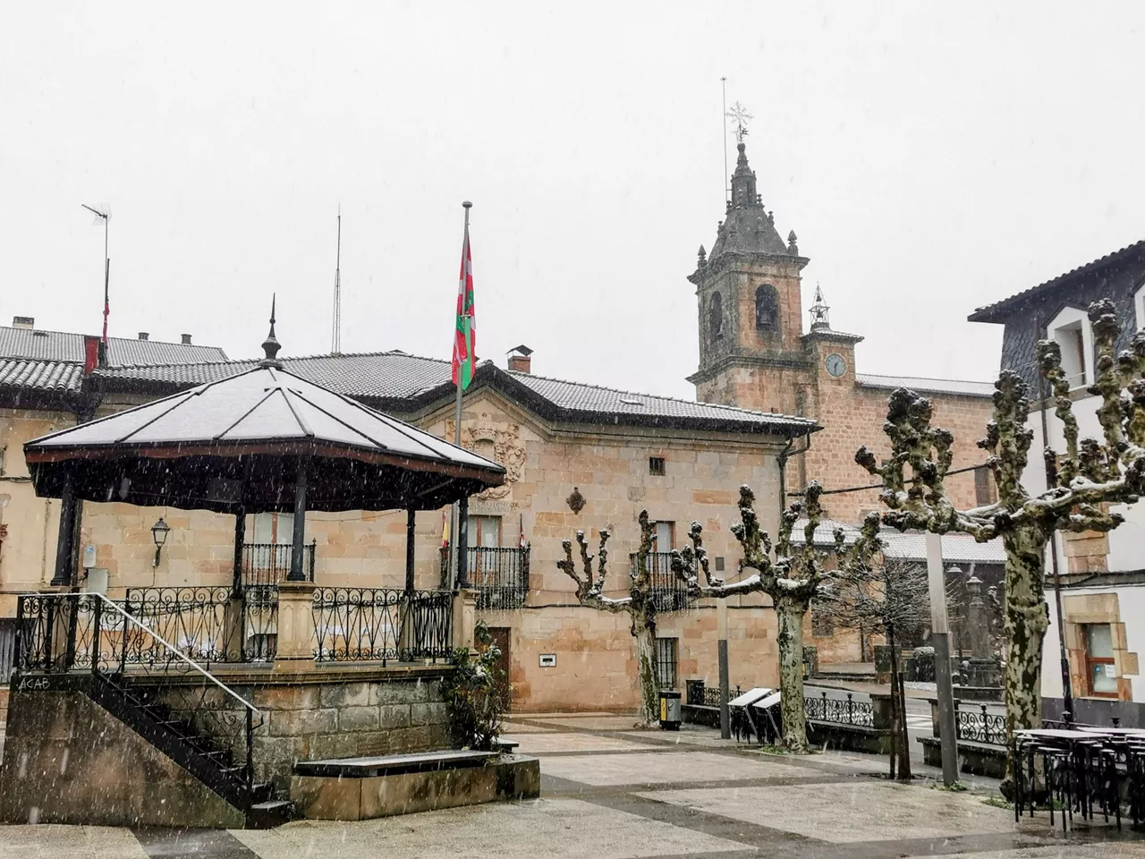 ELURRA asparrena araia nieve negua invierno el tiempo eguraldia