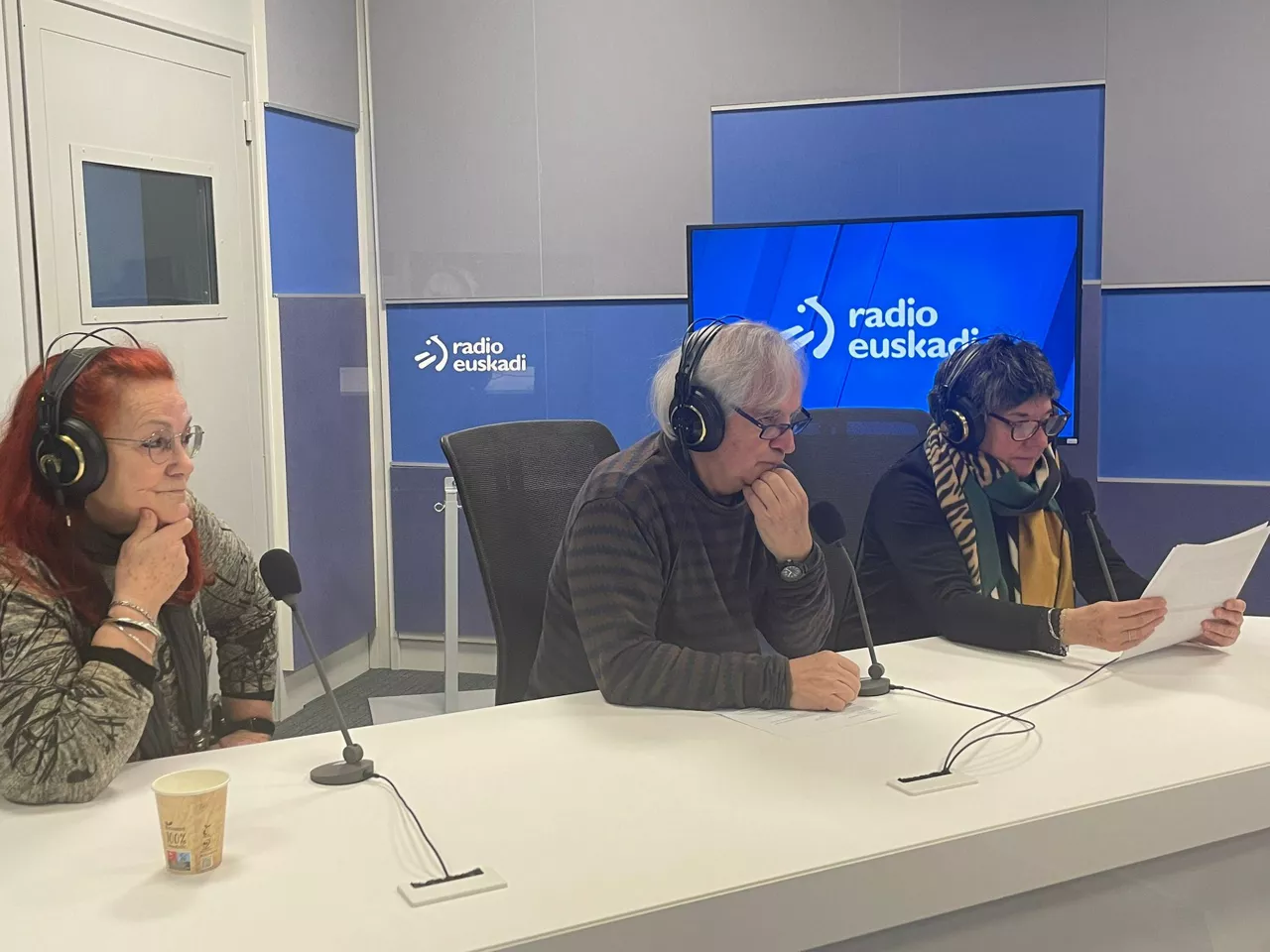 Ane Elixabete Miranda, esús María Barrutia y Carmen Ruiz Azkona. Foto: EITB Media