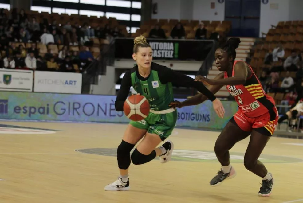 Kutxabank Araski eta Uni Gironaren partidako irudia