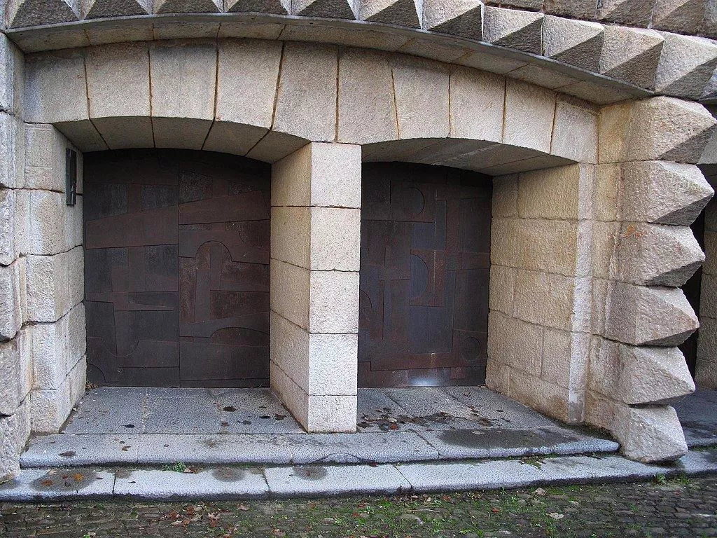 Arantzazuko santutegia santuario Oñati Eduardo Chillida