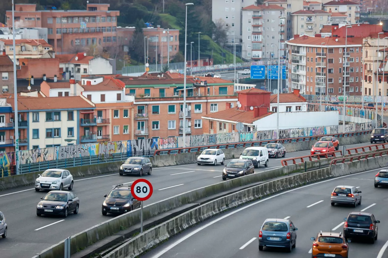 ¿En qué consiste el programa Jóvenes Solidarios de Viviendas Municipales de Bilbao?