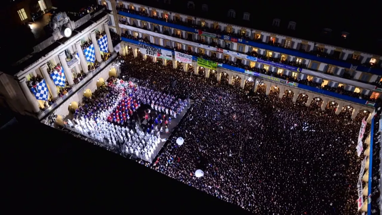 20240120000756_bandera-igoera-donostia_