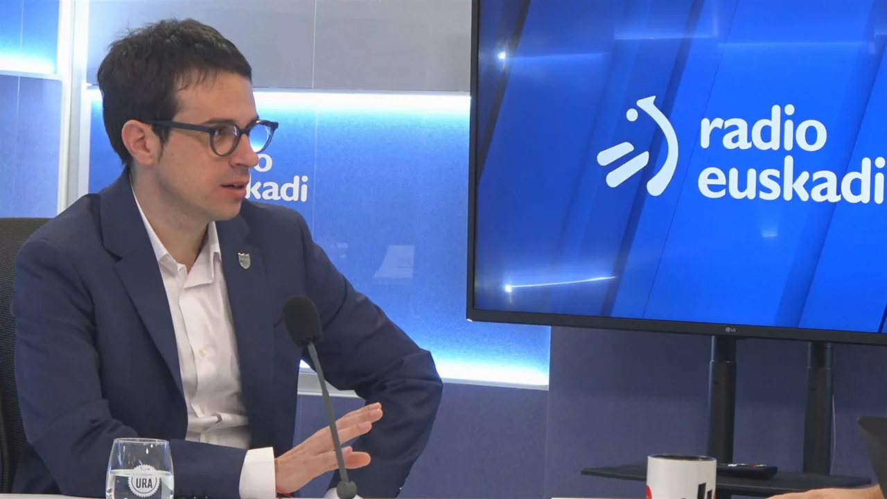 pello otxandiano EH BIldu en RE
